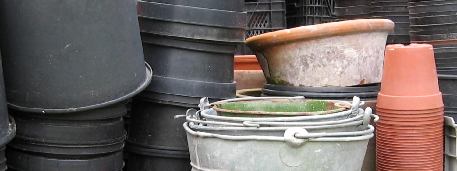 Verschillende plantenbakken