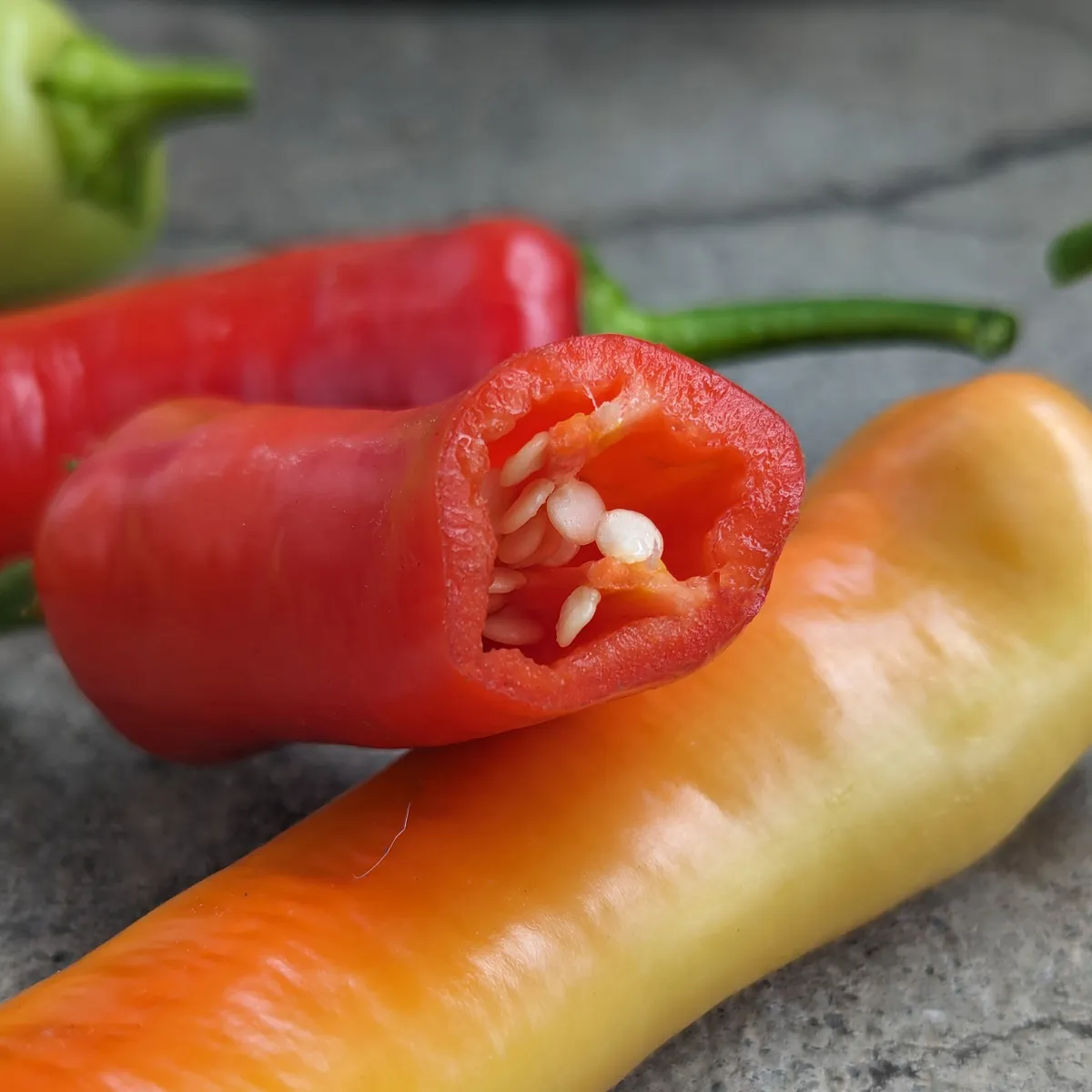 Gemüsechili 'Sweet Banana' (Capsicum annuum) Samen