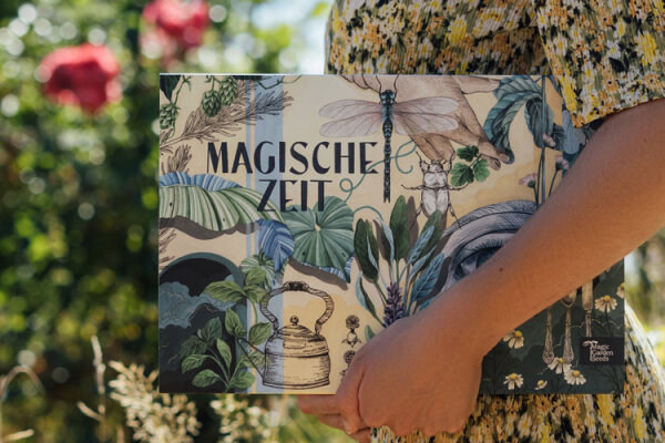 Biologische zaden-adventskalender ‘Wonderbaarlijke kruidenwereld’ - Biologische adventskalender “Wundersame Kräuterwelt” (Wonderbaarlijke kruidenwereld) | Magic Garden Seeds